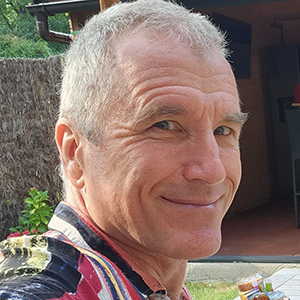 photo of Bruce Devlin